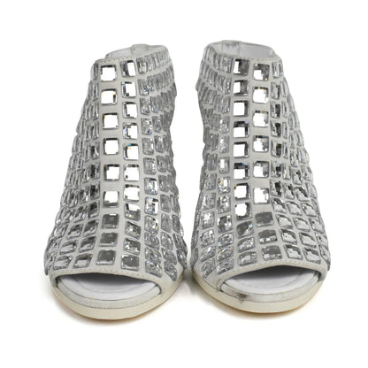 Burberry Mules - Women's 40