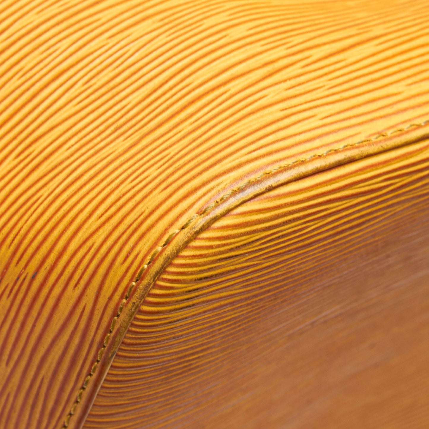 Louis-Vuitton Yellow Epi Leather Petit Noe