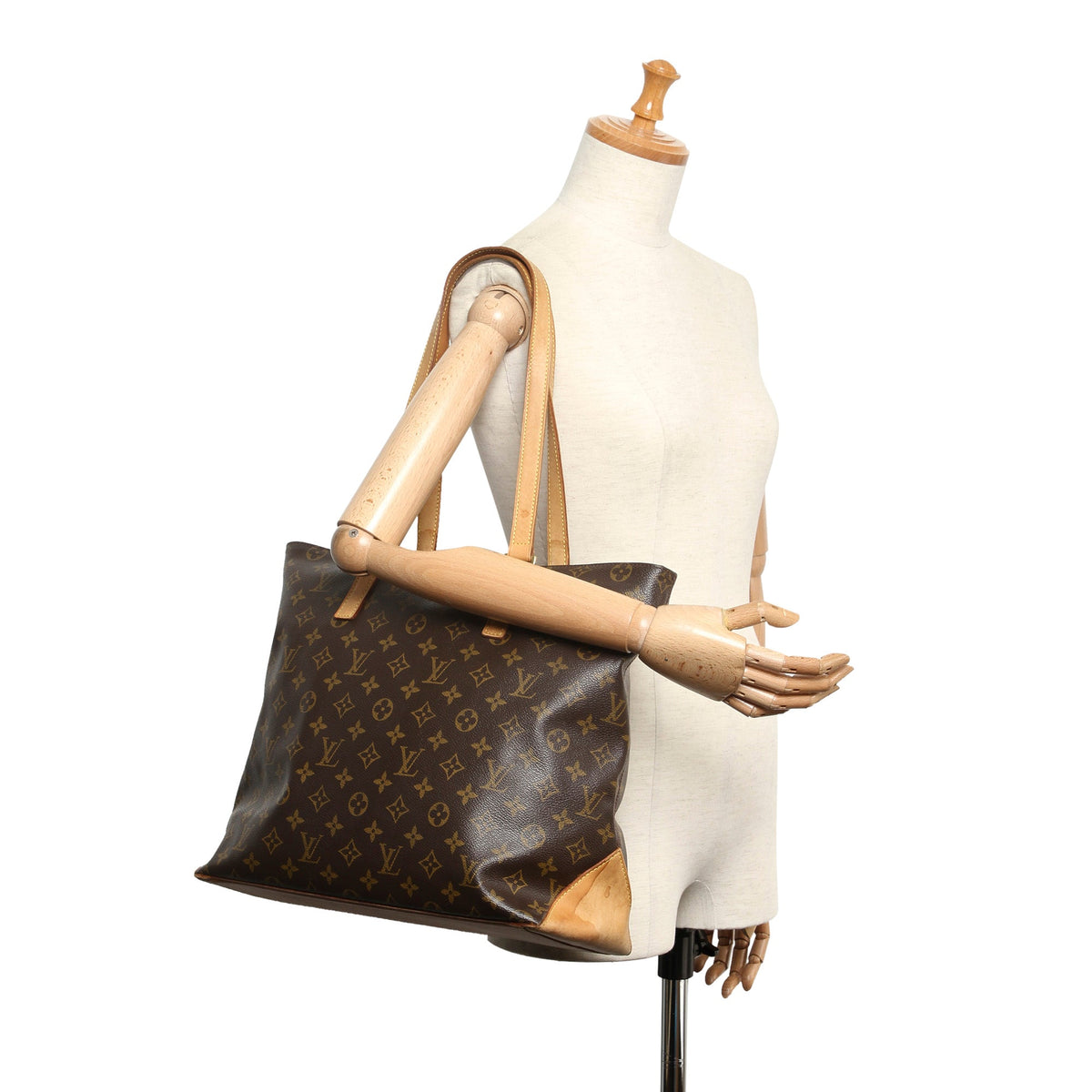 Louis-Vuitton Monogram Cabas Mezzo