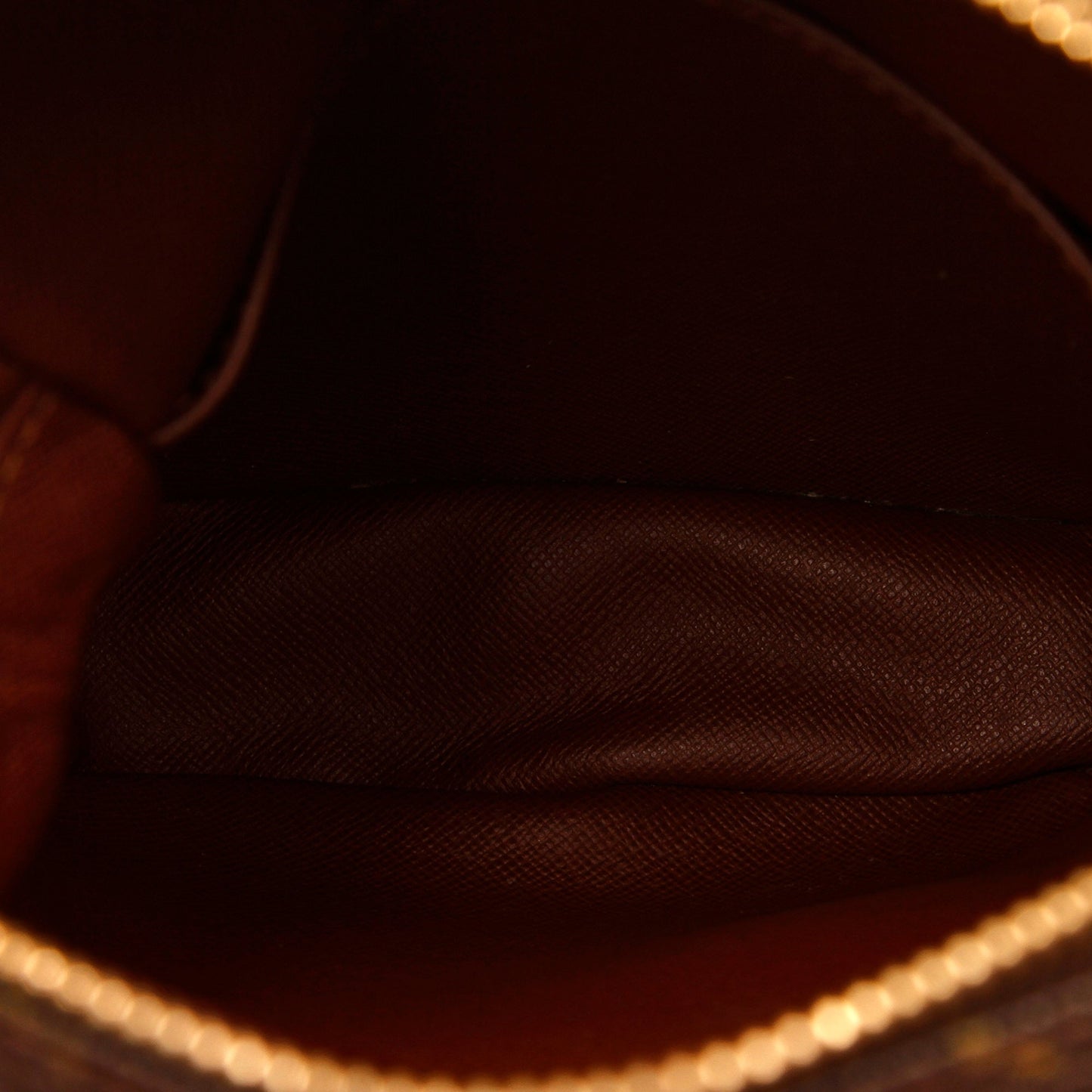 Louis-Vuitton Monogram Amazone Brown