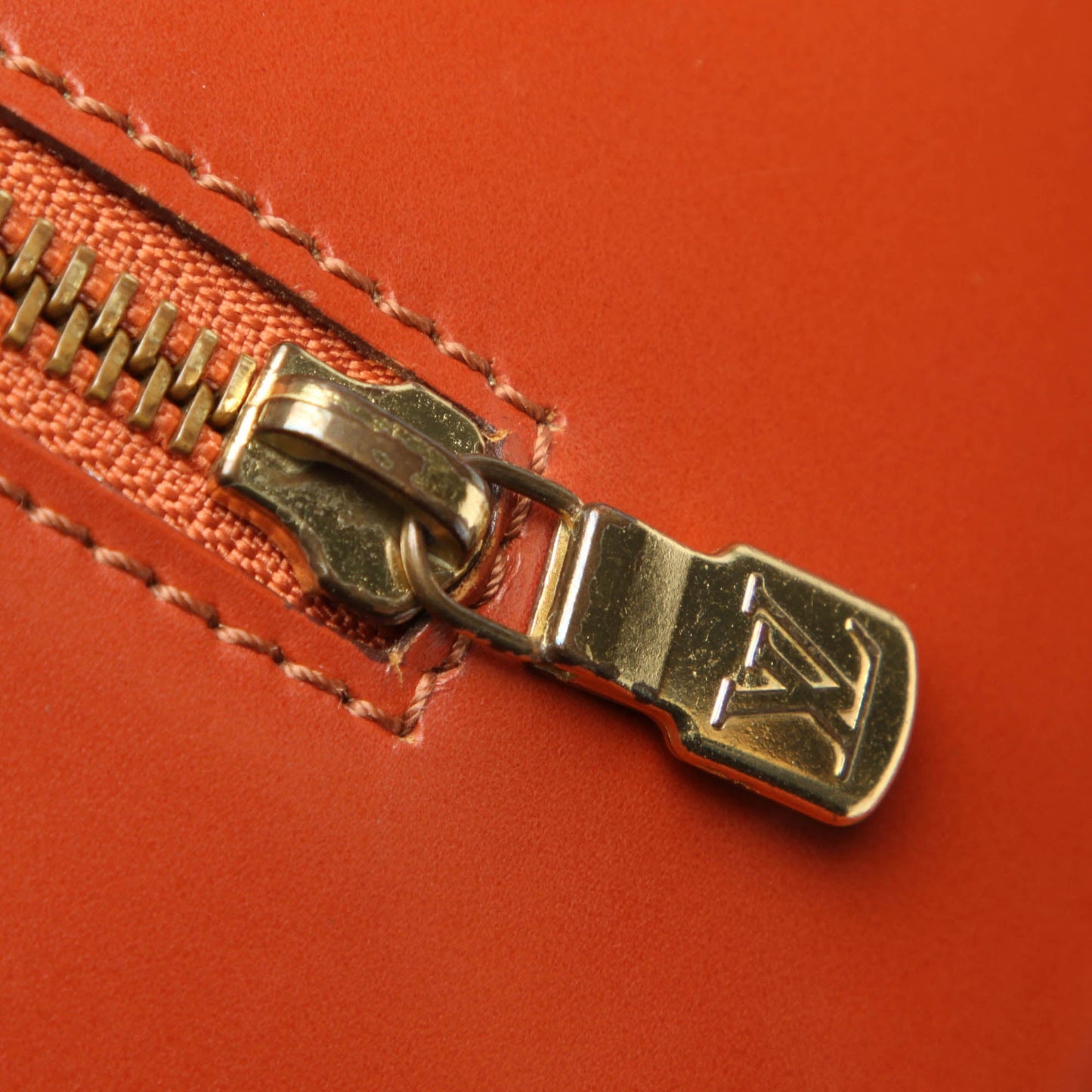 Louis-Vuitton Epi Soufflot Brown