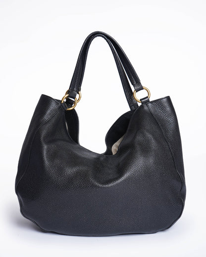 Gucci Pebbled Medium Shoulder Bag In Black