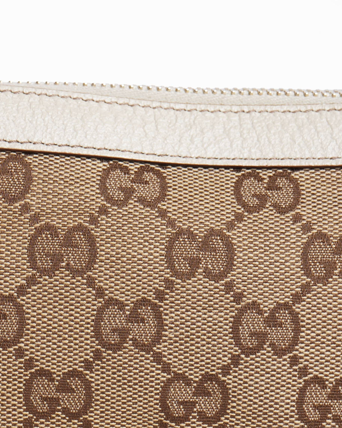 Gucci gg canvas bumble bee charm pochette shoulder bag