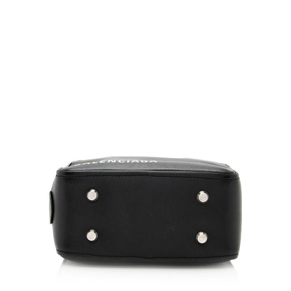 Balenciaga Calfskin Triangle Square XS Bag (SHF-21060)