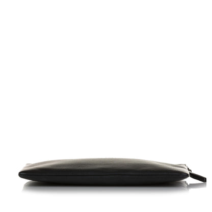 Balenciaga Everyday Logo Clutch (SHG-R17o5t)