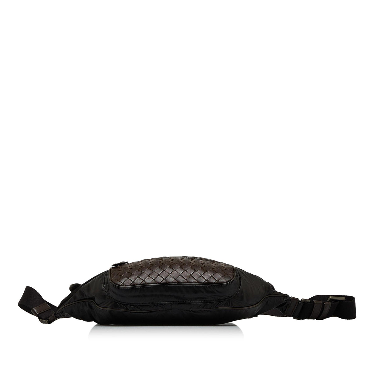 Luxury Bottega Veneta Intrecciato Nylon Belt Bag (SHG-8SHMYV)