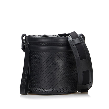 Luxury Bottega Veneta Perforated Leather Paper Bucket Bag (SHG-Vjn6CF)