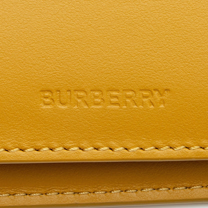 Burberry Leather Logo Bi-Fold Wallet (SHF-jCmrlm)