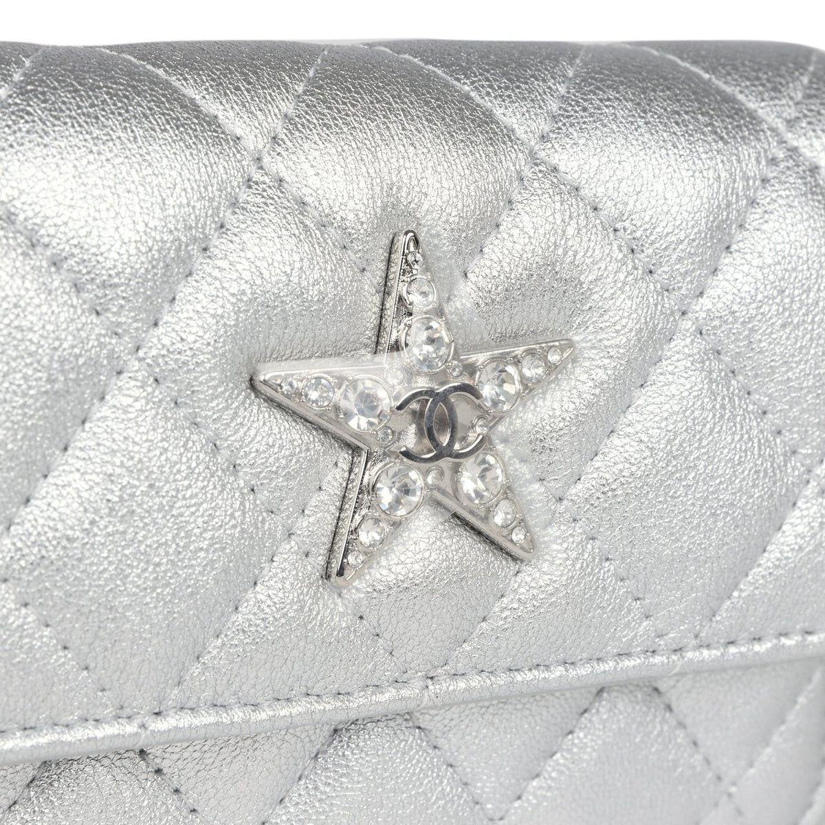 Chanel Crystal CC Walk Of Fame Clutch Silver Metallic Goatskin Silver Hardware