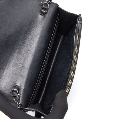 Saint Laurent So Black Envelope Wallet on Chain