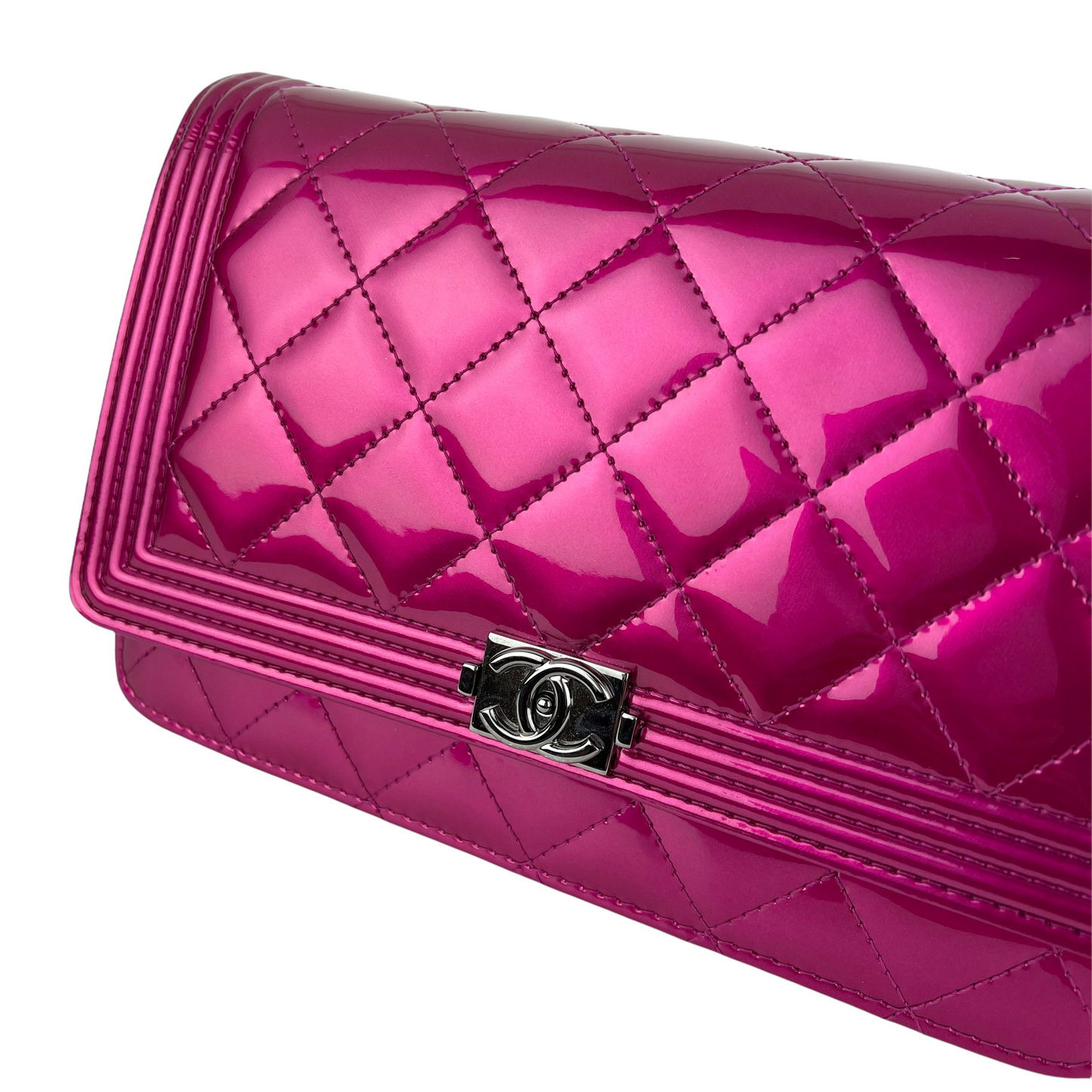 Boy Wallet on Chain Patent Magenta SHW