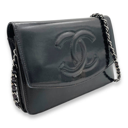 CC Wallet On Chain Black in Patent Leather, Silver hardware