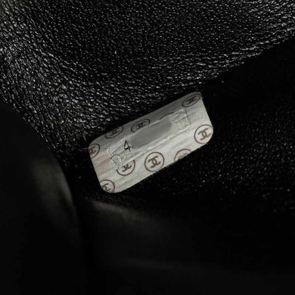 Chanel Jumbo Classic Single Flap Bag Leather Shoulder Bag in Good condition