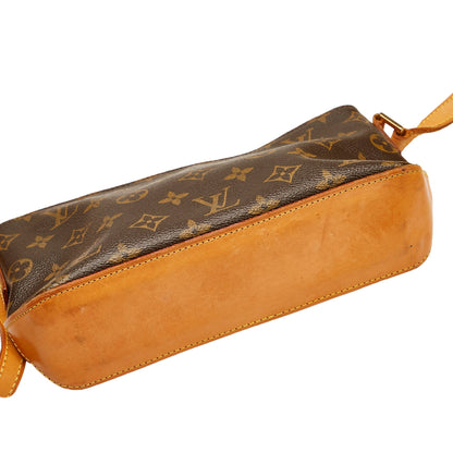 Louis Vuitton Trotteur Monogram Canvas