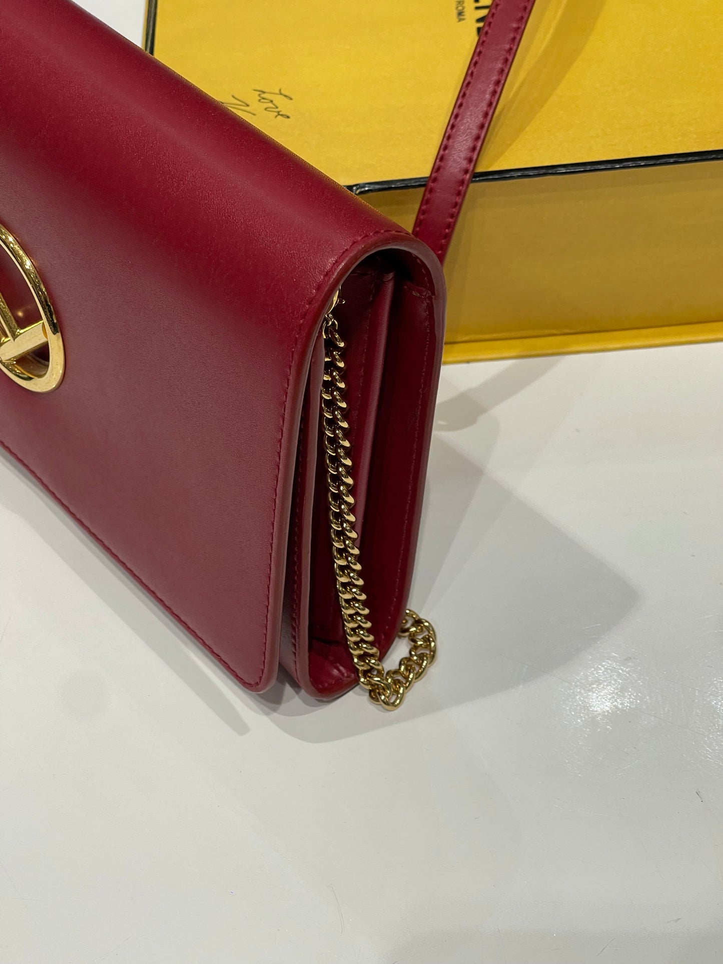 Fendi - Sac Wallet Chain FF rouge