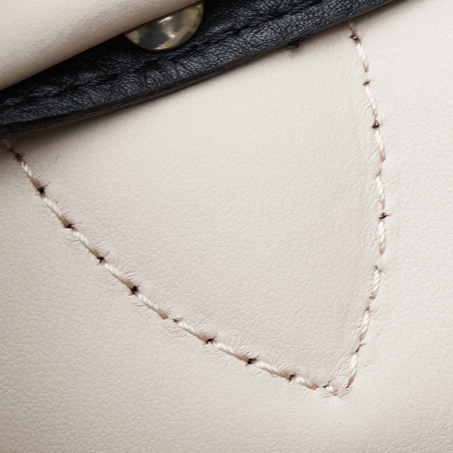 Burberry Belt Handbag Black