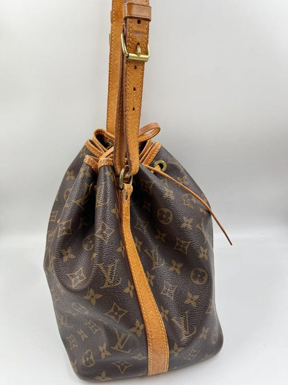 Louis Vuitton Petit Noé Bag