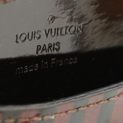 Louis-Vuitton Vernis Card Holder Red