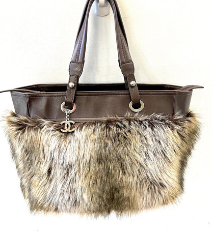 CHANEL BIARRITZ FUR LARGE TOTE BAG
