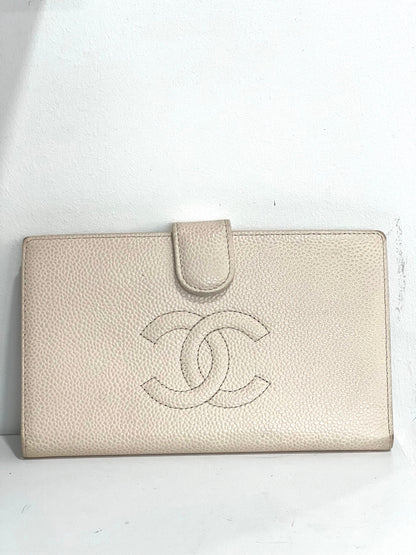 CHANEL CC CAVIAR LAMBSKIN BI-FOLD CONTINENTAL WALLET