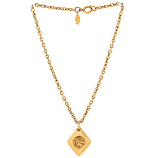 CHANEL CC VINTAGE DIAMOND SHAPPED PENDANT NECKLACE