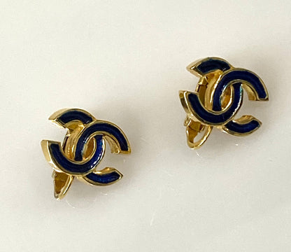 CHANEL CC GOLD-TONE STUD CLIP ON EARRINGS