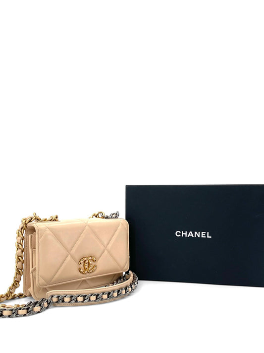 Chanel CC Logo  Quilted Lambskin Leather Wallet On Chain Beige