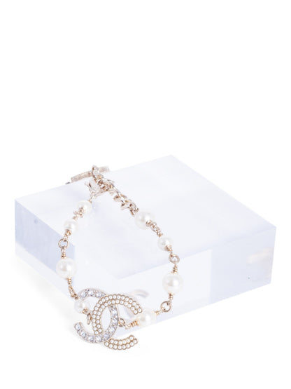 Chanel CC Logo Gold Pearl Bracelet White