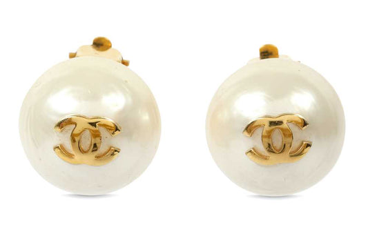 CHANEL CC FAUX PEARL EARRINGS