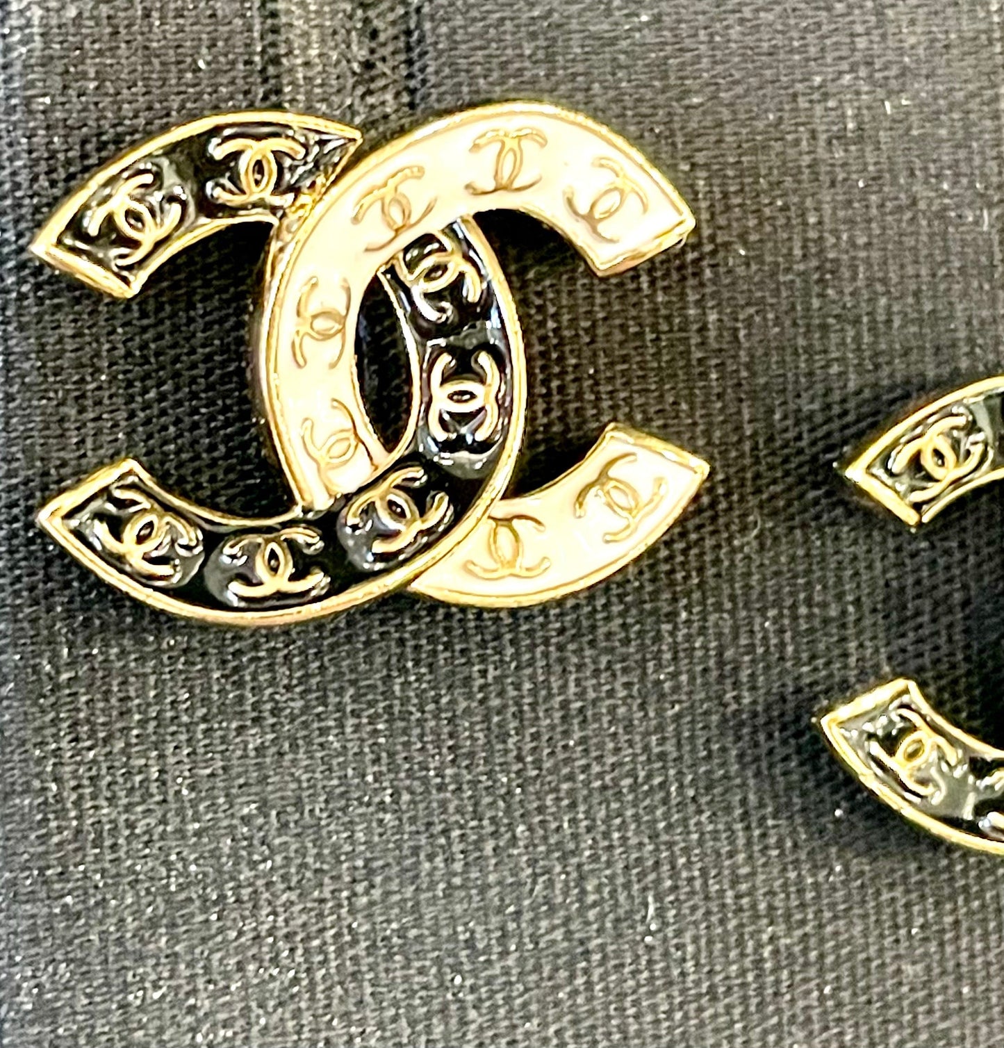 CHANEL CC GOLD TONE & ENAMEL STUD EARRINGS