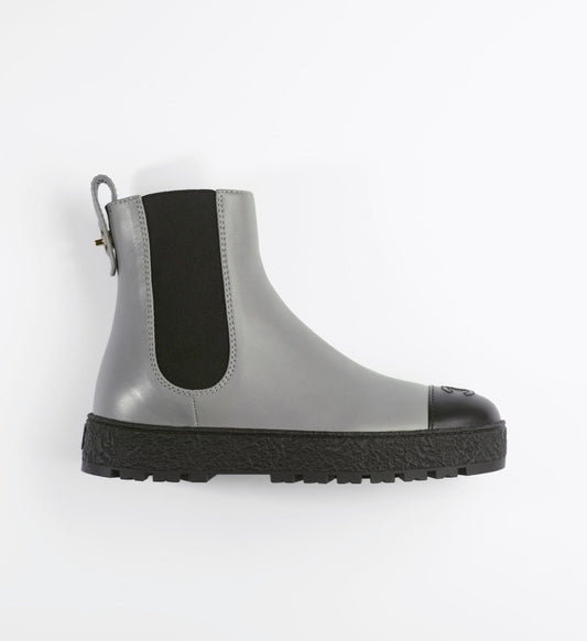 CHANEL CALFSKIN LEATHER CC LOGO CHELSEA BOOTS