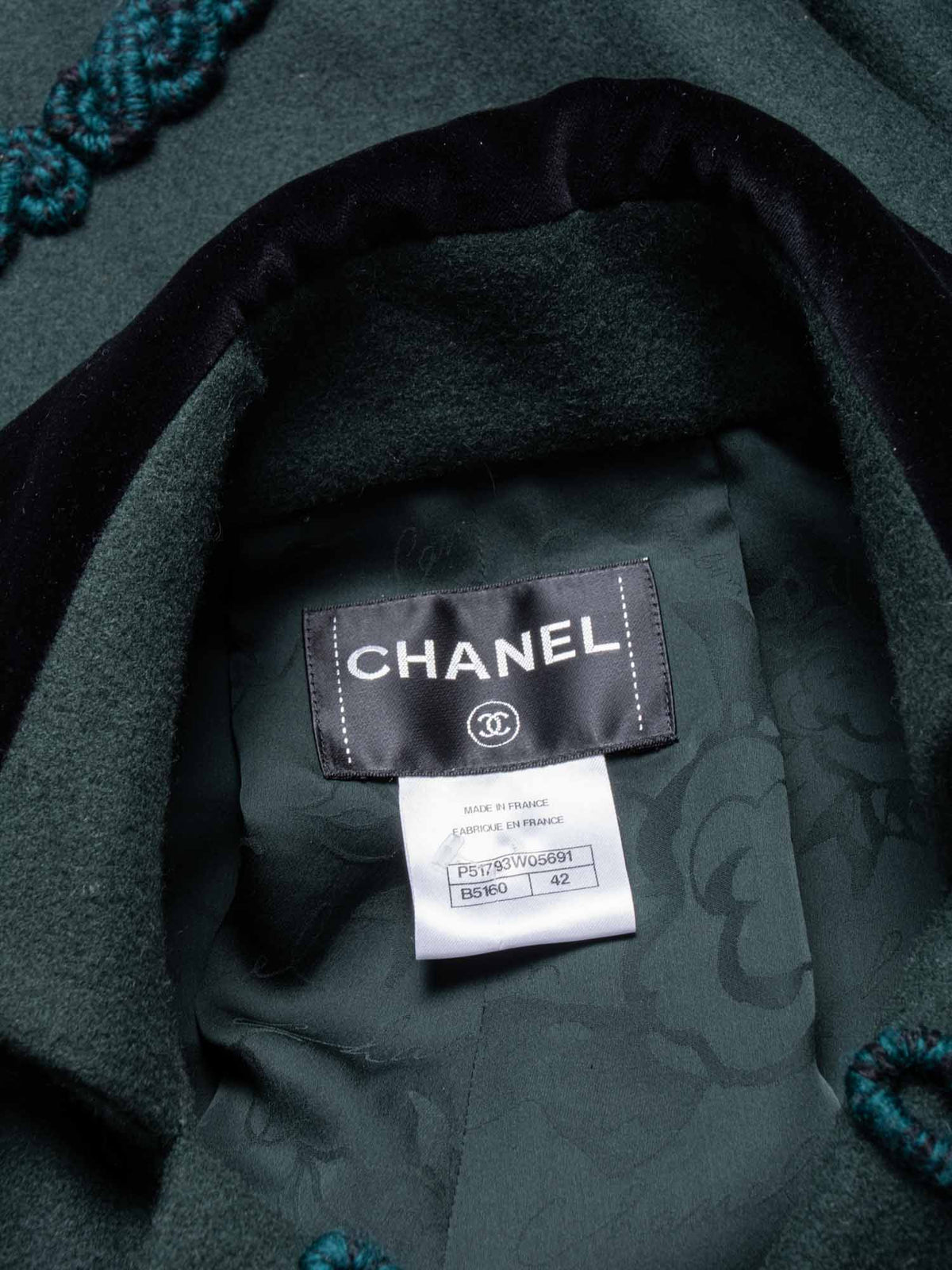 Chanel Haute Couture Gripoix Embroidered Wool Velvet Cropped Jacket Green