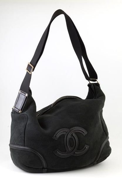 CHANEL BLACK SHEARLING HOBO BAG