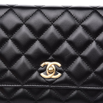 CHANEL QUILTED LAMBSKIN CC PEARL CRUSH WALLET ON CHAIN WOC