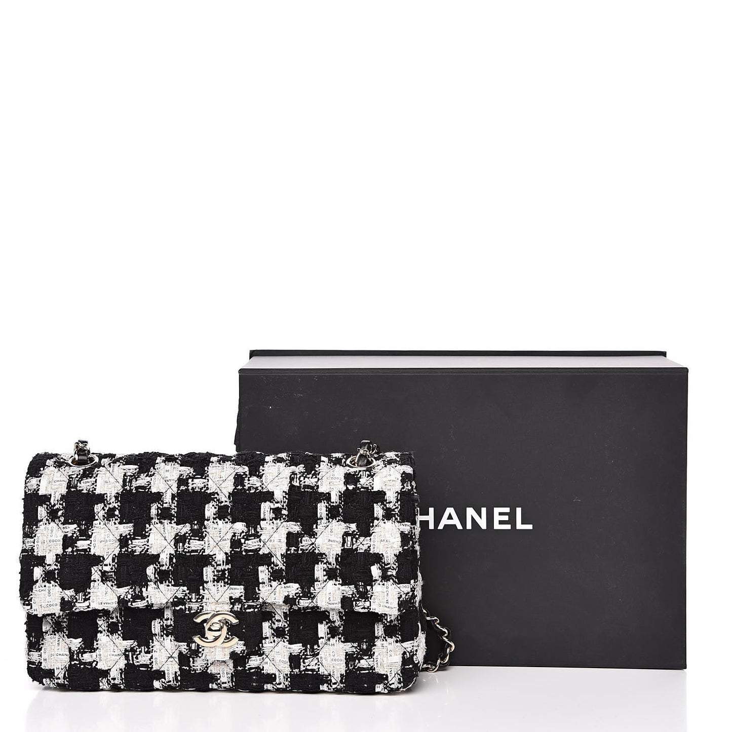 CHANEL QUILTED TWEED MEDIUM DOUBLE FLAP BAG