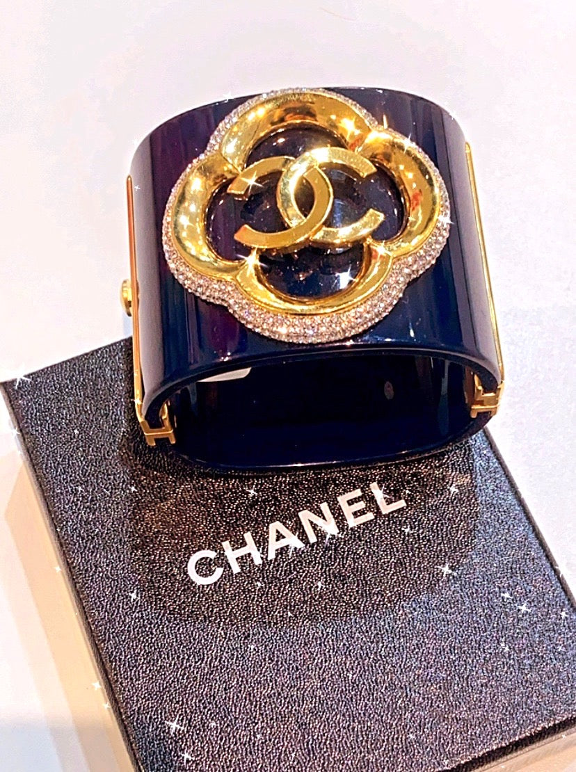 CHANEL CC LUCITE & CRYSTALS CUFF BRACELET