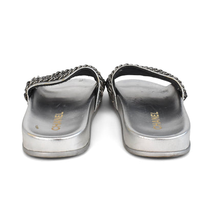 Chanel 'Chain' Slides - Women's 37