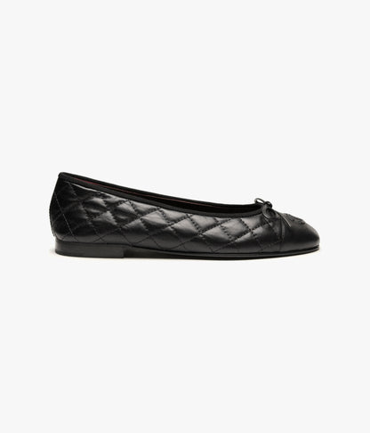 CHANEL CC AGED CALFSKIN QUILTED  LEATHER BALLET FLATS