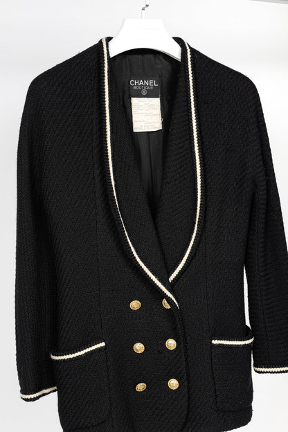 Chanel Boutique 80's Black Wool-Tweed Double-Breasted Blazer