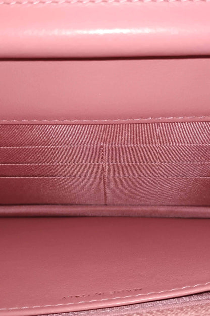 Boy Wallet on Chain Pink