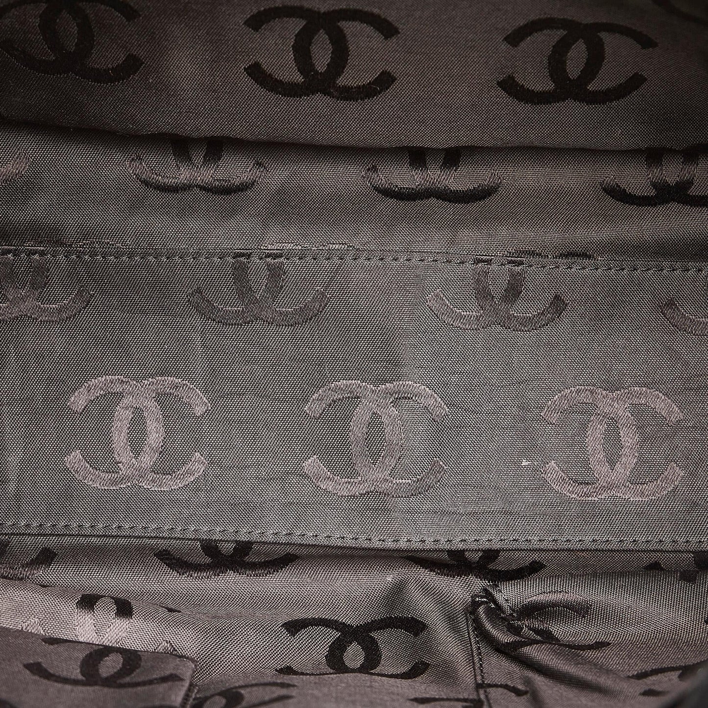 Chanel CC Caviar Leather Tote Bag (SHG-27471)