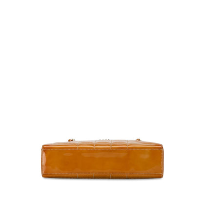 Chanel CC Chocolate Bar Patent Shoulder Bag (SHG-tneQSq)