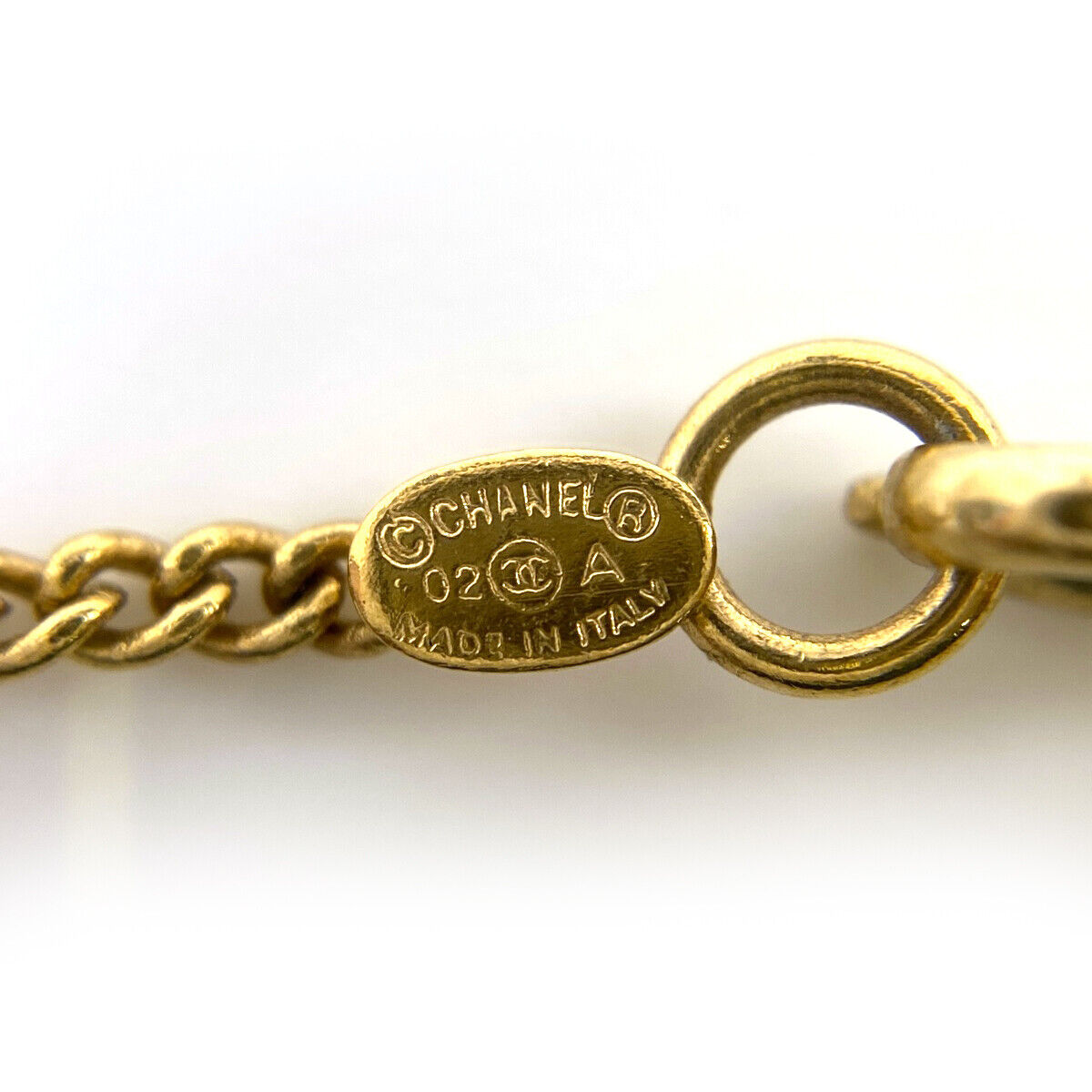 CHANEL CC NO 5 PERFUME BOTTLE NECKLACE