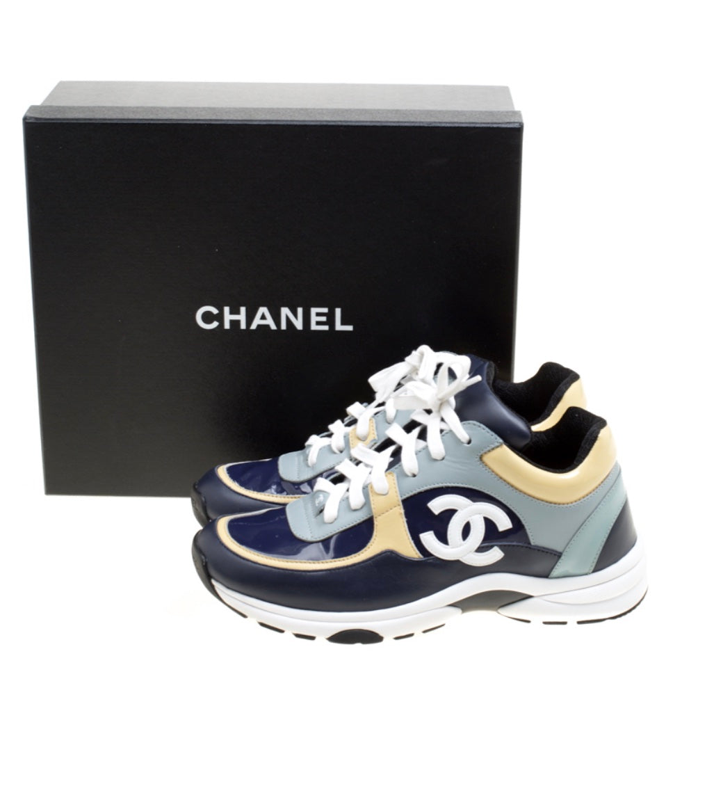CHANEL CC LOW-TOP TRAINER SNEAKERS