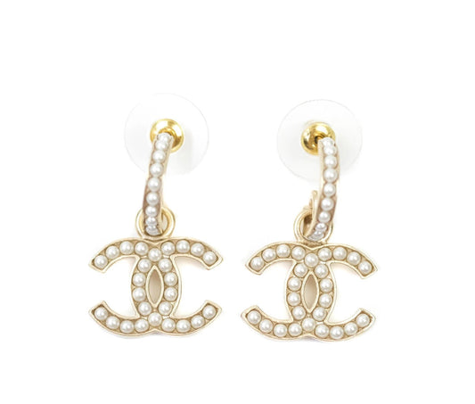 CHANEL CC PEARL HOOP EARRINGS