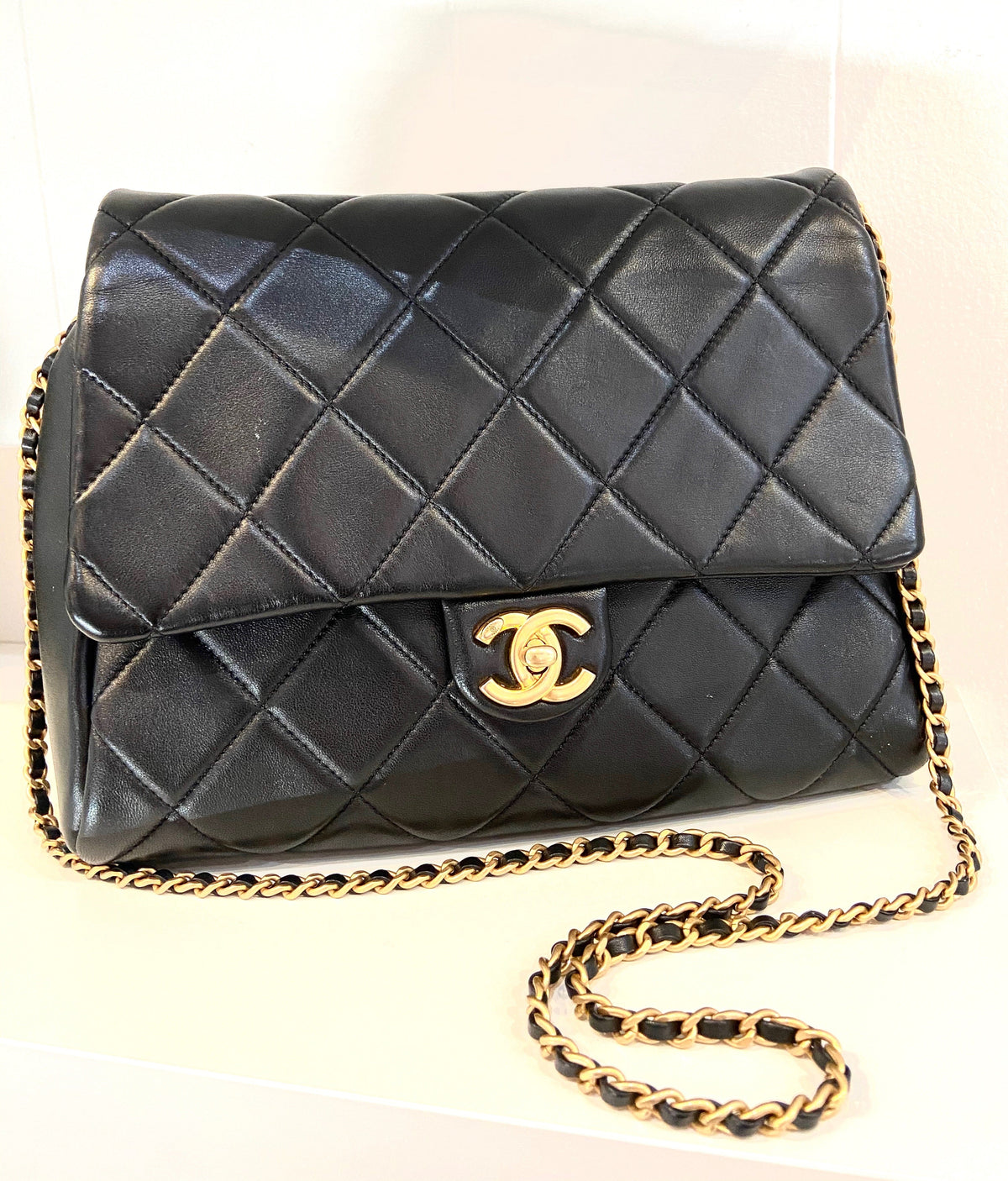 CHANEL QUILTED LAMBSKIN FLAP BAG