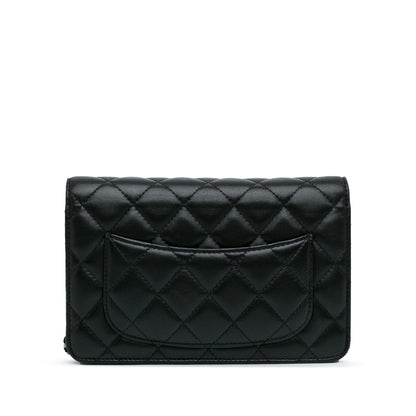 Chanel CC Quilted Lambskin Wallet On Chain (SHG-FJ9bzv)