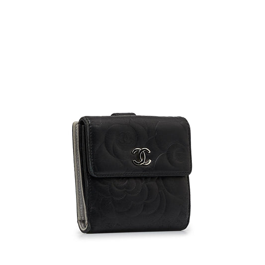 Chanel Camellia Bifold Wallet (SHG-keSRxl)