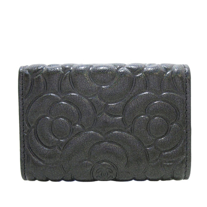 Chanel Camellia Goatskin Trifold Wallet (SHG-aIF3CD)