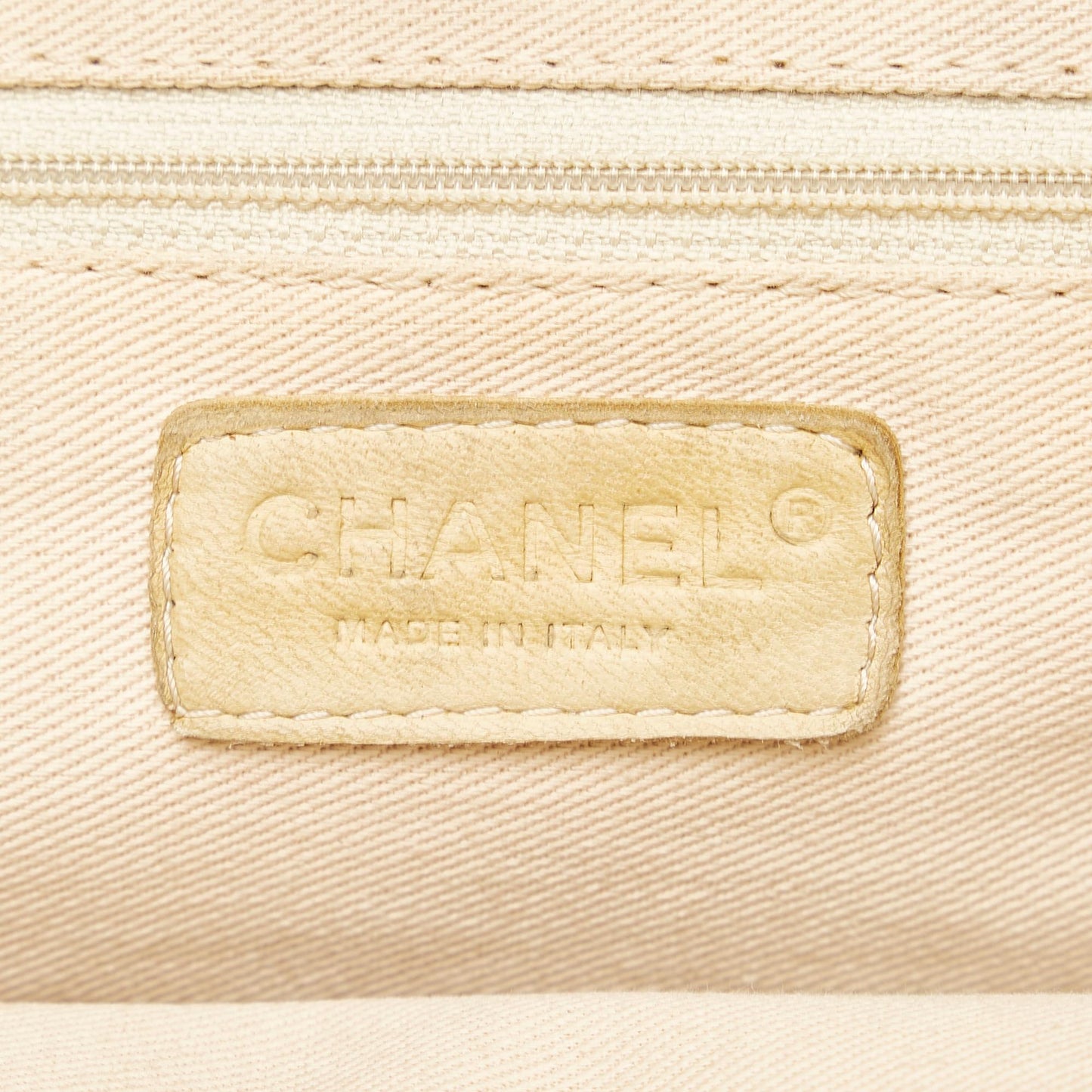 Chanel Choco Bar Mesh Handbag (SHG-26185)